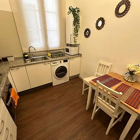 Rooms Rumila Барселона Экстерьер фото