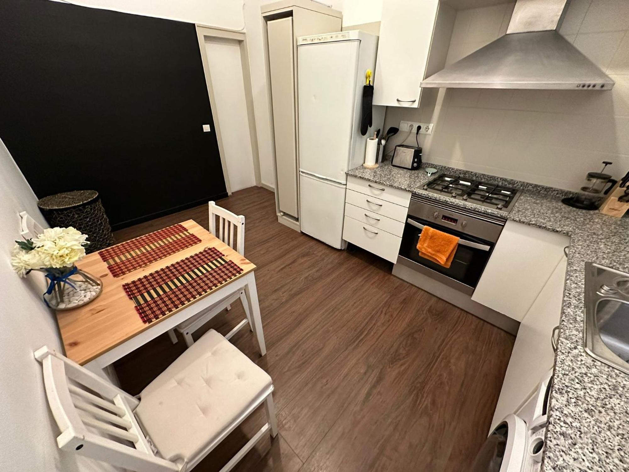 Rooms Rumila Барселона Экстерьер фото